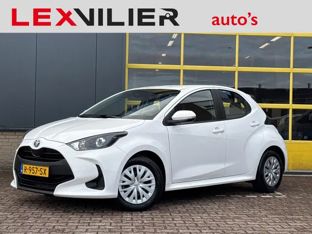 Toyota Yaris 1.5 Hybrid Active 2022 Hybride Benzine