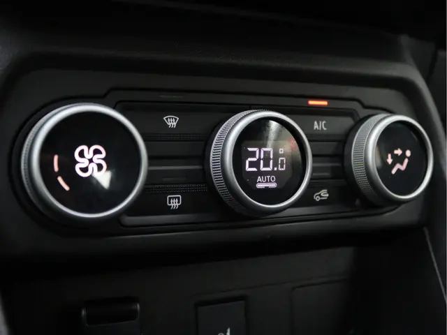 Dacia Sandero Stepway 1.0 TCe 90 Extreme 2023 Benzine 54