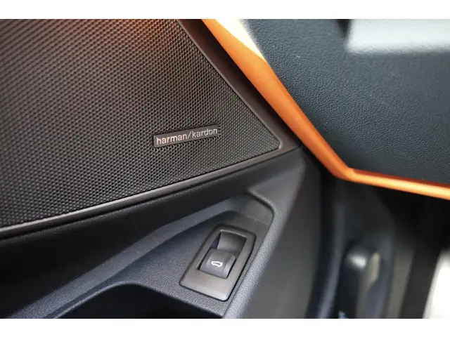 BMW M3 3-serie Touring xDrive Competition 2025 Benzine 44