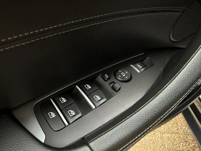 BMW X3 xDrive30e 2022 Hybride Benzine 25