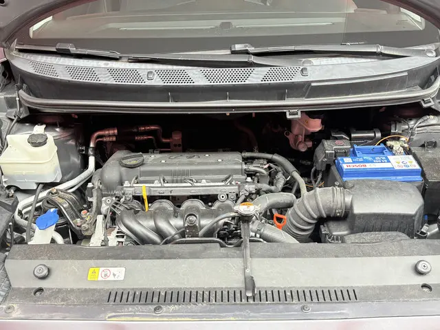 Hyundai ix20 1.6i i-Vision 2014 Benzine 11