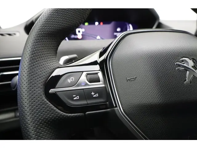 Peugeot 5008 1.2 Hybrid 145 GT 2024 Hybride Benzine 20