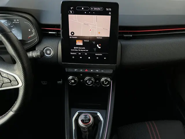 Renault Clio 1.0 TCe R.S. Line 2022 Benzine 10