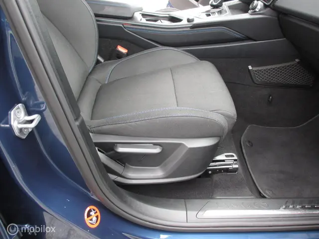 Lynk & Co 01 1.5 2023 Hybride Benzine 22