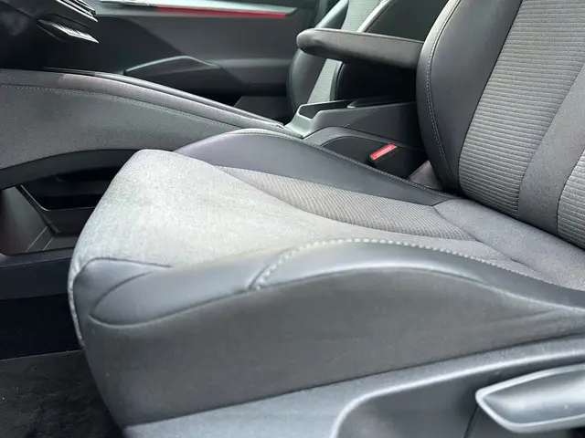 Škoda Enyaq iV 80 SOH 93 %|Pano|Trekhaak 2021 Elektrisch 23