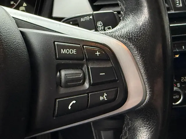 BMW X1 sDrive20i High Executive 2017 Benzine 23