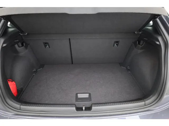 Volkswagen Polo 1.0 TSI R-Line 2025 Benzine 27