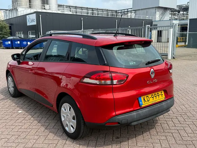 Renault Clio Estate 0.9 TCe Expression 2016 Benzine 4