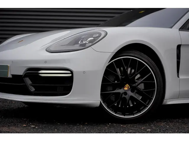 Porsche Panamera Sport Turismo 2.9 4S 2018 Benzine 19