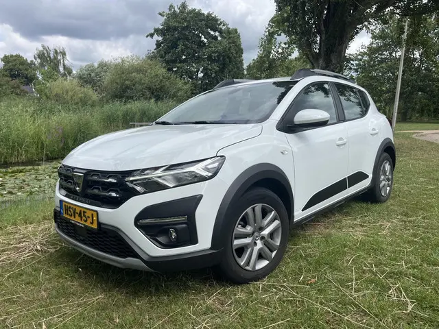 Dacia Sandero Stepway 1.0 TCe 90 Comfort 2022 Benzine 3