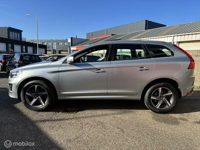 Volvo XC60 2.0 T5 FWD R-Design Summum 2014 Benzine 8