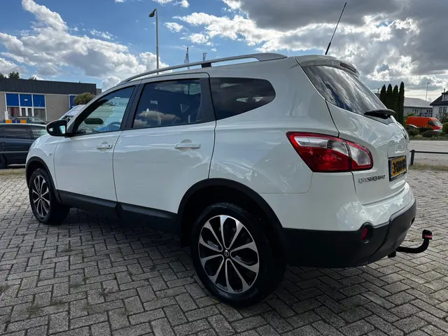 Nissan QASHQAI +2 1.6 Connect Edition 7p Apk! 2013 Benzine 6