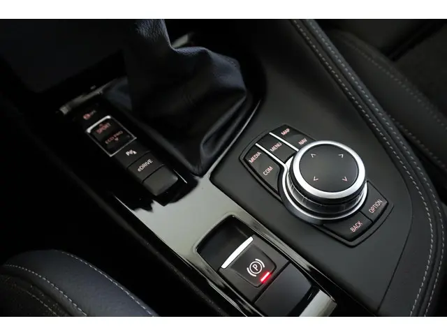 BMW X2 xDrive25e 2021 Hybride Benzine 19