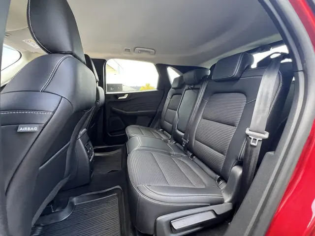 Ford Kuga 2.5 PHEV Titanium 2022 Hybride Benzine 8
