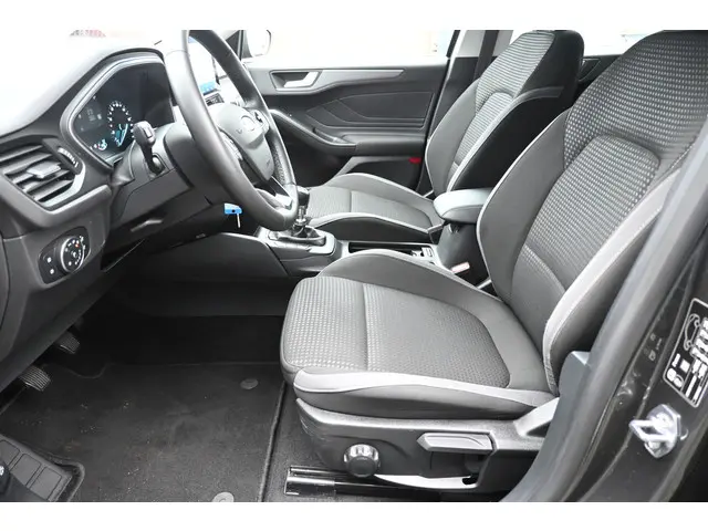 Ford Focus Wagon 1.0 EcoBoost Connected 2022 Benzine 33