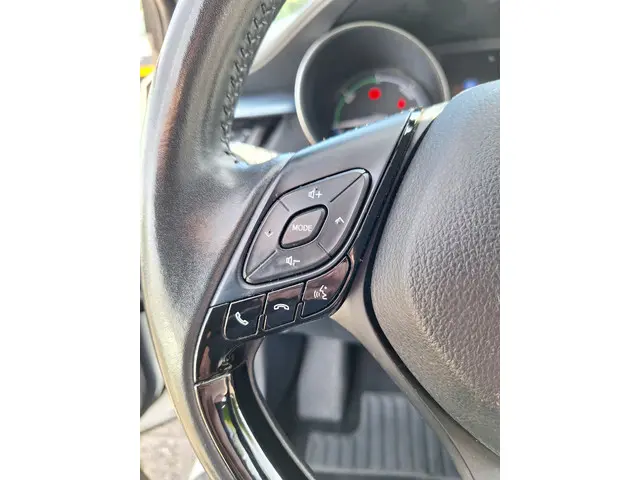 Toyota C-HR 1.8 Hybrid Dynamic 2020 Hybride Benzine 17