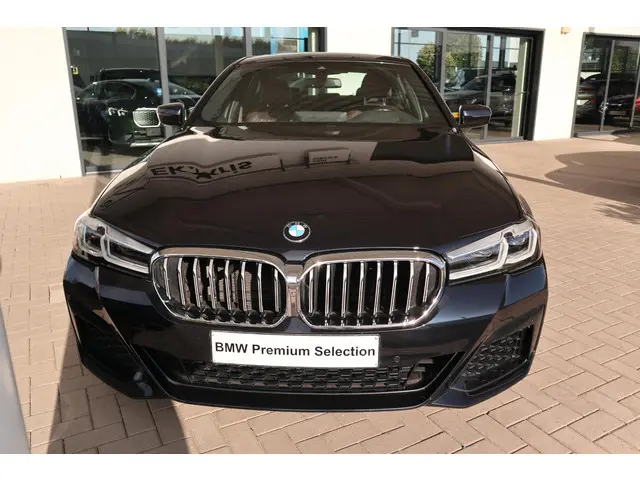 BMW 5 Serie Sedan 530e 2021 Hybride Benzine 2