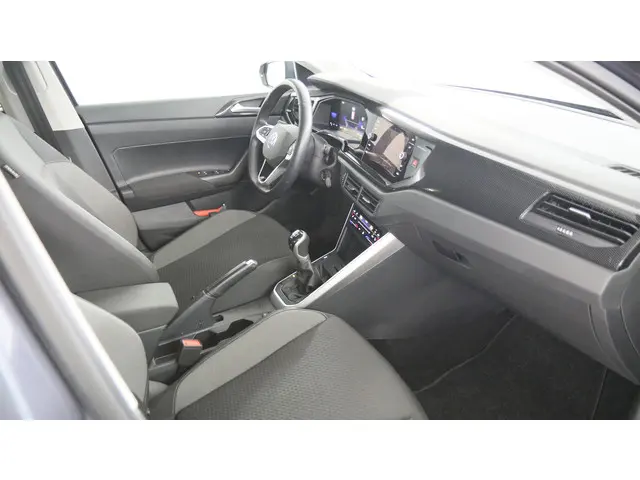 Volkswagen Polo 1.0 TSI 95pk Life Business 2023 Benzine 17