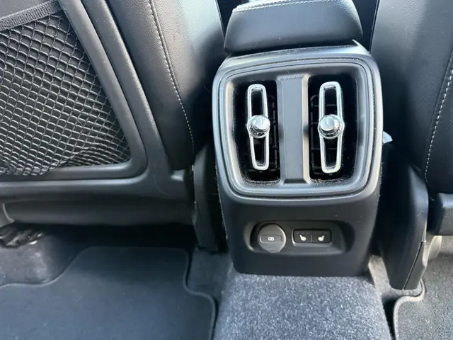 Volvo XC40 2.0 T5 AWD Intro Edition 2018 Benzine 26