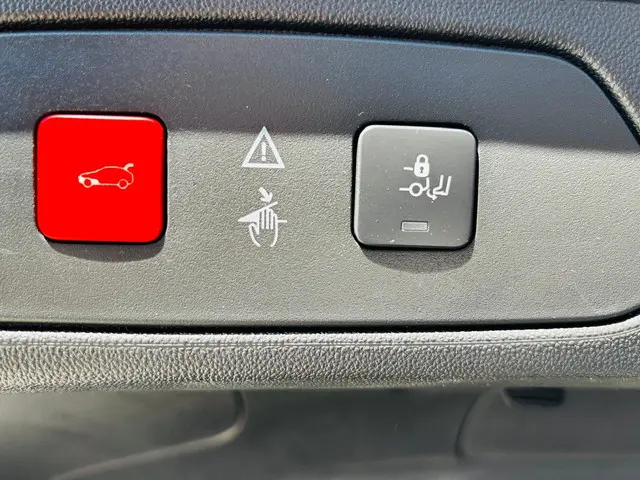 Opel Grandland X 1.2 Turbo Innovation 2019 Benzine 26