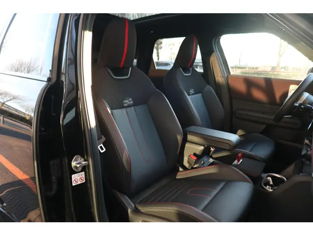 MINI Countryman ALL4 John Cooper Works 2024 Benzine 8