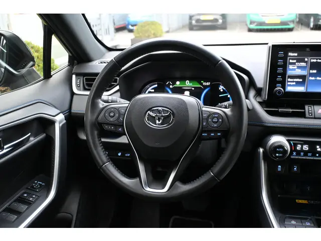 Toyota RAV4 2.5 Hybrid Dynamic 2023 Hybride Benzine 18