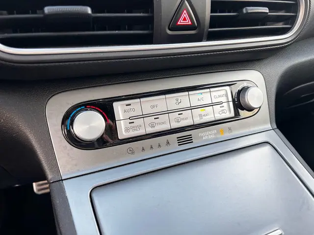 Hyundai Kona EV Premium 64 kWh 2020 Elektrisch 13