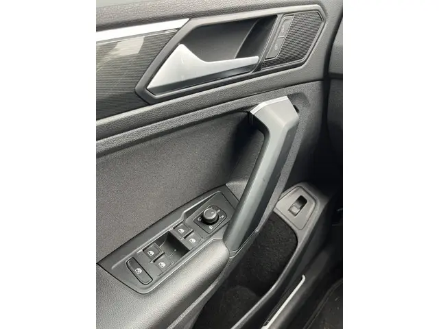 Volkswagen Tiguan 1.5 TSI ACT Highline 2020 Benzine 22