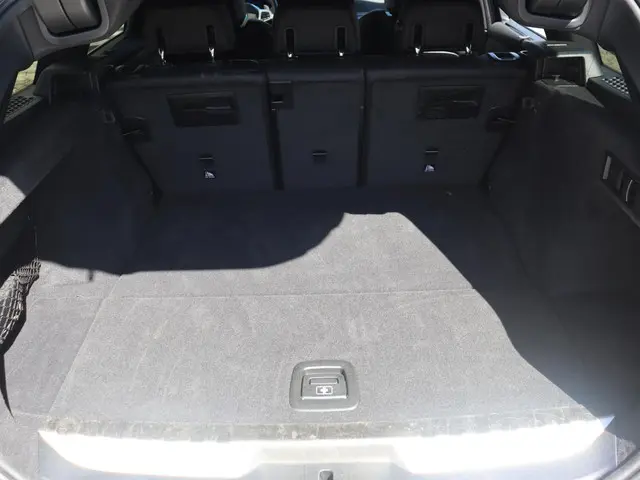 BMW 3 Serie Touring 320e 2024 Hybride Benzine 12