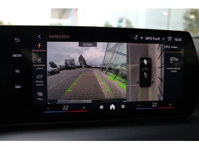 BMW 1 Serie 120 M Sport Automaat 2024 Benzine 22