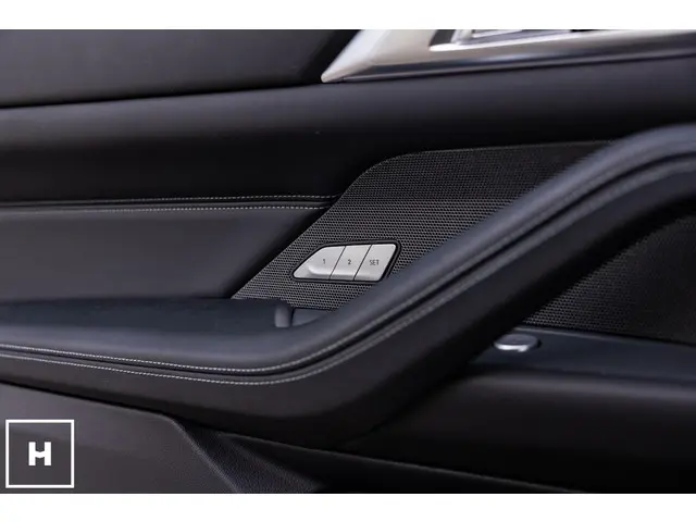 BMW M4 4-serie Coupé xDrive Competition 2021 Benzine 29