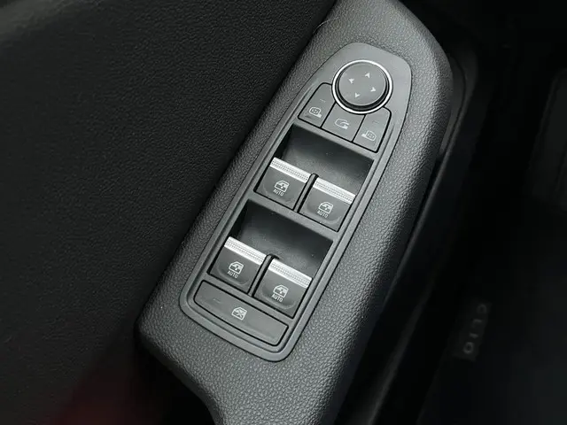 Renault Clio 1.0 TCe Intens 2019 Benzine 21