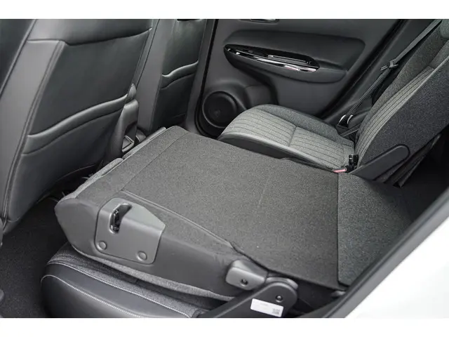 Honda Jazz 1.5i e:HEV EXECUTIVE 2021 Hybride Benzine 37