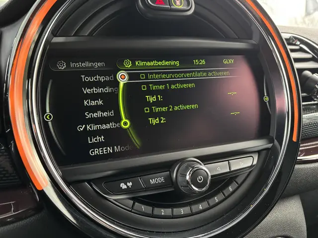 MINI Clubman Mini 1.5 Cooper Chili 2016 Benzine 18