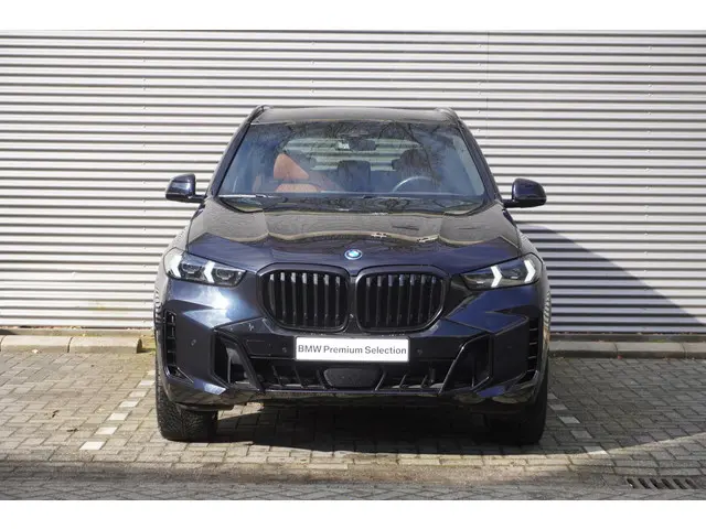 BMW X5 xDrive50e Launch Edition 2023 Hybride Benzine 3