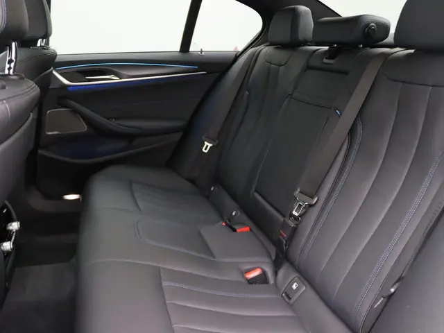 BMW 5 Serie Sedan 545e xDrive 2022 Hybride Benzine 9