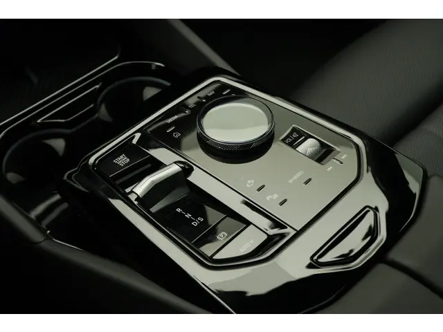 BMW 5 Serie Sedan 530e 2024 Hybride Benzine 19