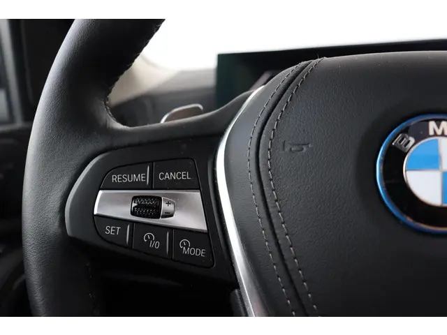 BMW X5 xDrive50e 2023 Hybride Benzine 26