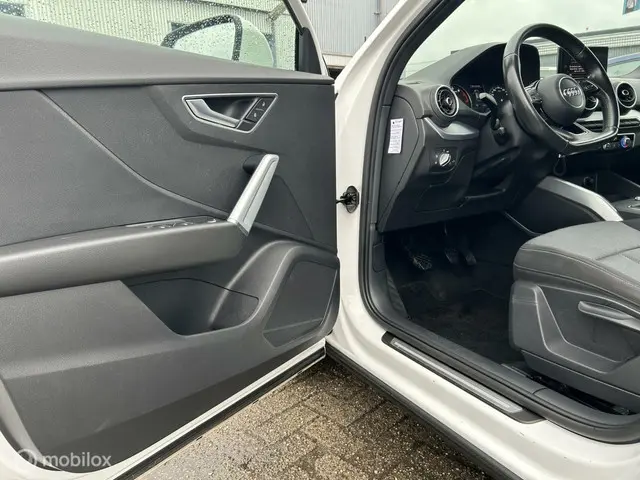 Audi Q2 1.0 TFSI Sport 2017 Benzine 29