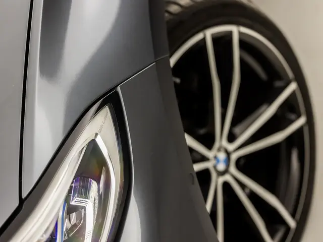 BMW 3 Serie Touring 318i M Sport 2021 Benzine 39