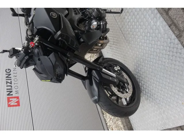 Yamaha MT 09 ABS 2019 Benzine 19