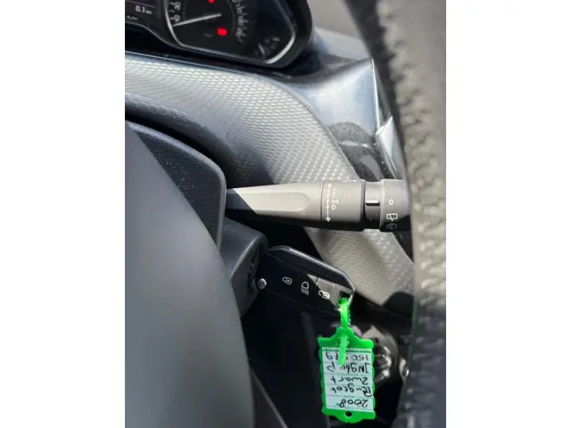 Peugeot 2008 1.2 PureTech Blue Lion 2016 Benzine 41