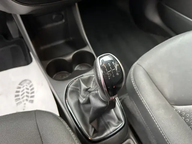 Opel KARL 1.0 ecoFLEX Edition 2017 Benzine 25