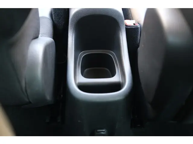 Citroën C3 Aircross PT130 Shine 2019 Benzine 56
