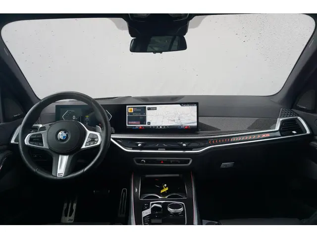 BMW X5 xDrive30d 2024 Diesel 12