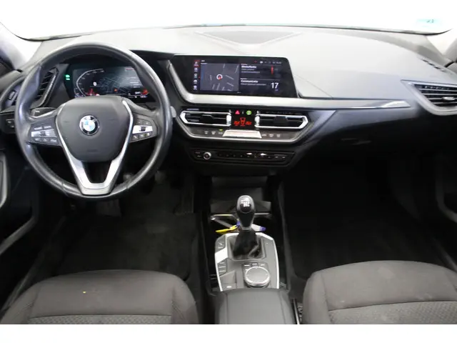 BMW 1 Serie 116d Executive Edition 2020 Diesel 11