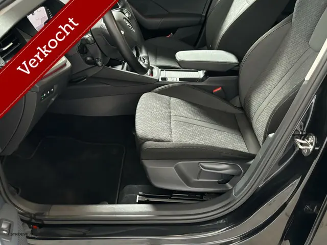 Škoda Octavia Combi Business Edition Plus 2022 Benzine 20