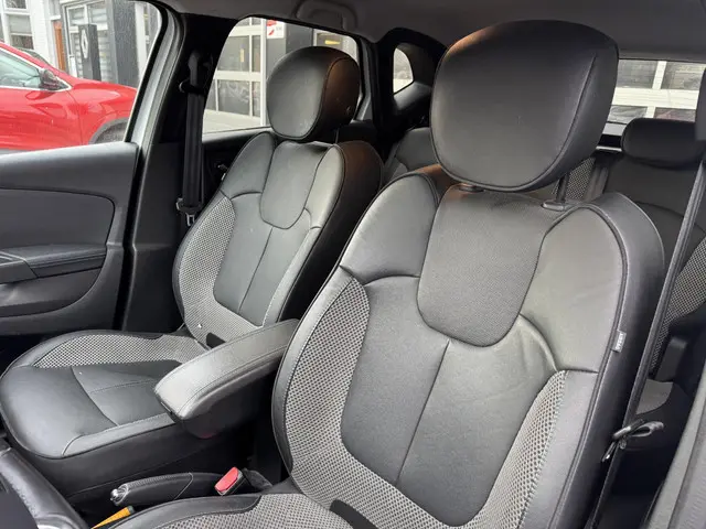 Renault Captur 1.2 TCe 120pk EDC Wave 2016 Benzine 11