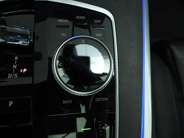 BMW X7 xDrive40i 2023 Benzine 34