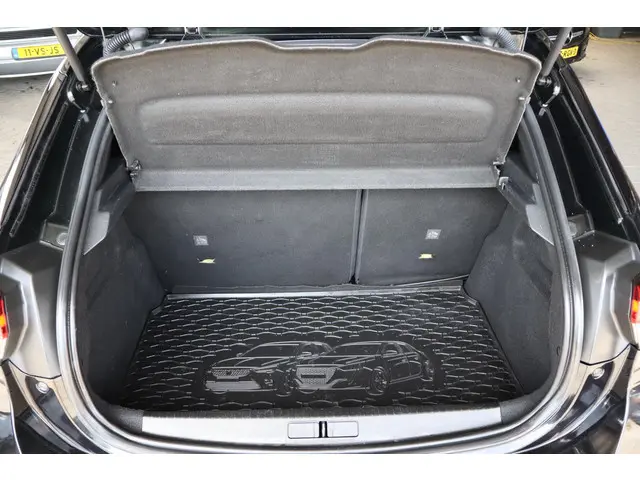 Opel Corsa 1.2 GS Line 2019 Benzine 17
